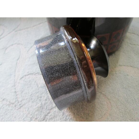 West Bend, Scandia, Spade, enamel coffee pot, mushroom, brown, 6 cup - Picture 5 of 7